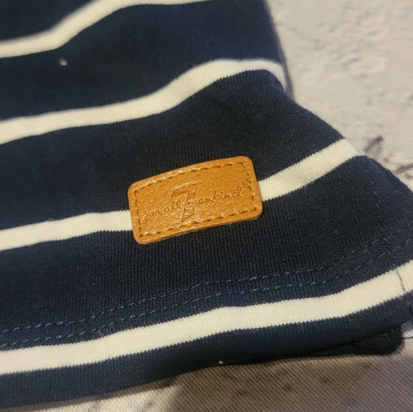 NWT 7 For All Mankind Boys 24mos Short Set - Picture 6 of 8